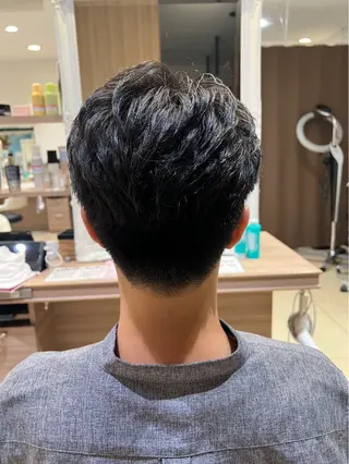 メンズ 美髪艶カラー💎✨ モエのヘアスタイル