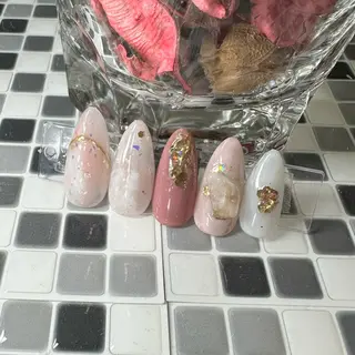 ネイル 新山 聖のネイルデザイン