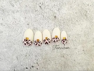 ショート ネイル Floraison YUIのネイルデザイン