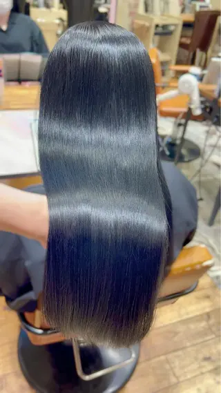 ロング カラー パーマ 美髪ヘッドスパ🫧 西山紗奈江💆‍♀️のヘアスタイル