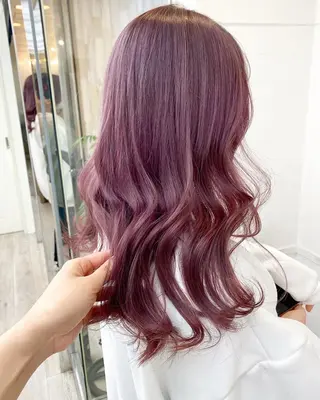 ロング カラー ☀️透明感color KURO☀️のヘアスタイル