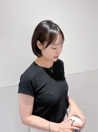 ショート カラー パーマ ヘアアレンジ メンズ 切りっぱなしヘアボブ ミディアムヘアRYOのヘアスタイル