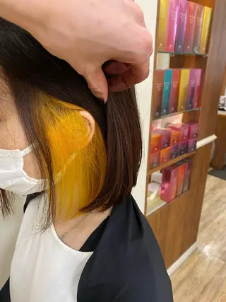 カラー SALOWIN栄 高須大貴のヘアスタイル