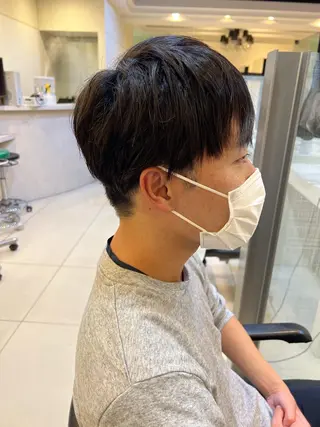 メンズ ハイライト特化小澤 奈津美のヘアスタイル