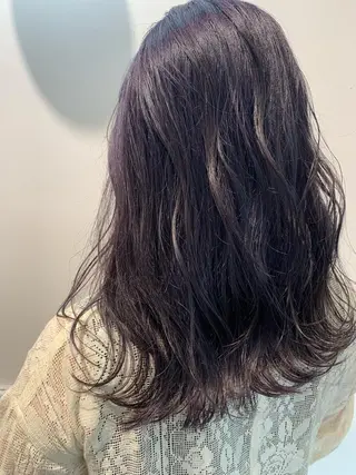 ミディアム &SONS 小林亨のヘアスタイル