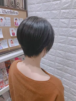 ショート 艶髪 ♡Tomiyaのヘアスタイル