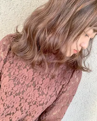 ミディアム カラー パーマ 艶髪・酸性ストレート フリツのヘアスタイル