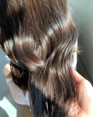 セミロング 齋藤 みさきのヘアスタイル
