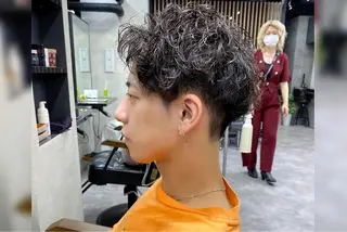 パーマ メンズ 半個室メンズ カット🥕羽鳥淳妃のヘアスタイル
