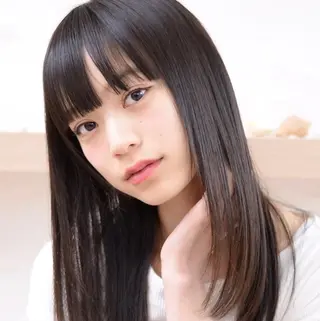 ミディアム カラー パーマ ヘアアレンジ メンズ キッズ ネイル マツエク・マツパ アイブロウ 堀井 凌平のヘアスタイル