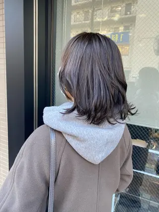 ミディアム カラー サプリームヘア 飯田みち瑠のヘアスタイル