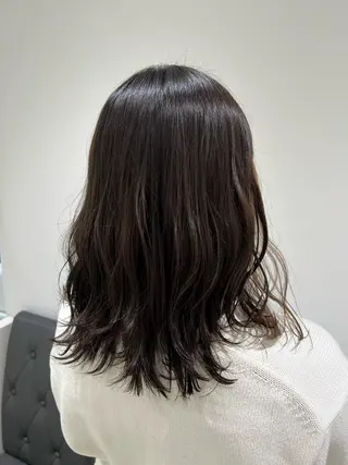 ミディアム カラー 【暖色カラー特化】 中山由梨のヘアスタイル