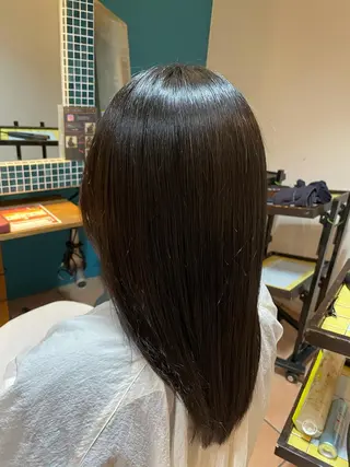 セミロング カラー ヘアアレンジ 吉田 瑛美のヘアスタイル