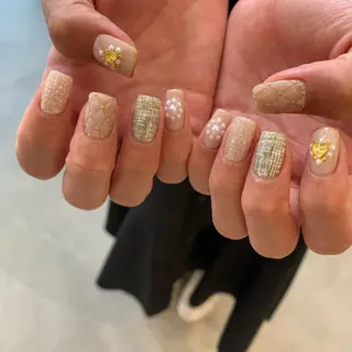 ネイル 藤原 胡桃のネイルデザイン