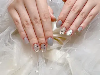 ネイル 🦋 MiKi 🦋 ネイルサロンのネイルデザイン