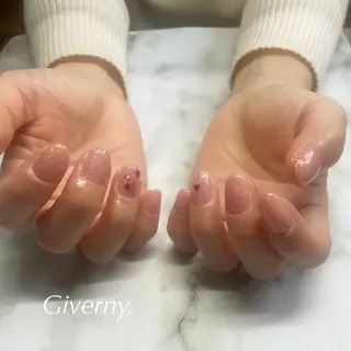 ネイル Giverny .のネイルデザイン