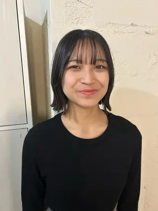 ミディアム stylist 倉本恋のヘアスタイル