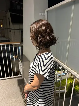 ミディアム カラー カズキ🌼曲がる 縮毛矯正のヘアスタイル
