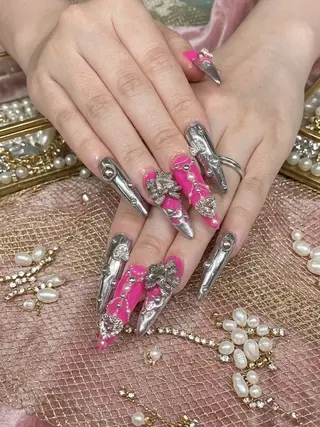 ネイル TUNEHA堂 (チュネハドウ)のネイルデザイン