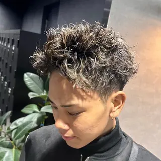パーマ メンズ 🔥フェザーパーマ 特化🔥勇斗のヘアスタイル