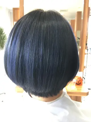 ショート カラー 白髪ぼかしハイライト 柳川拓哉のヘアスタイル
