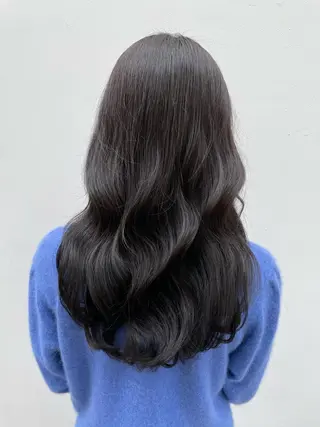 ロング カラー ヘアアレンジ hazuki🐈⬛ 透明感カラーのヘアスタイル