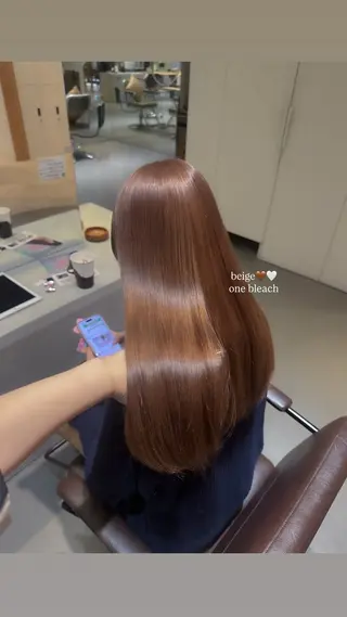 ロング カラー こがねざわみさき 🦭透明感カラーのヘアスタイル