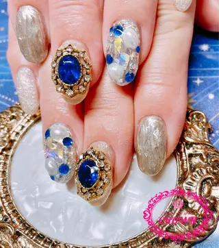 ネイル CROWN プライベートサロンのネイルデザイン