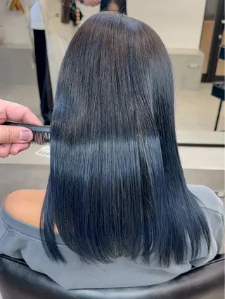 セミロング カラーモデル募集 ✨🤍モモハ🤍✨のヘアスタイル