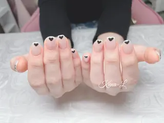 カラー ネイル 芦辺 香奈のネイルデザイン