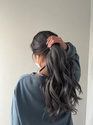 ロング さら艶レイヤーカット 🩶Suzuneのヘアスタイル