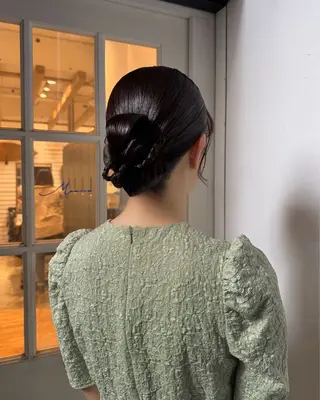 ミディアム ヘアアレンジ Yuzuha .のヘアスタイル
