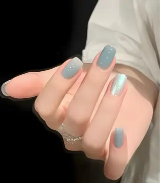 ネイル 高木 維麗絲のネイルデザイン