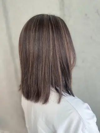 ミディアム sena 《Mariana》のヘアスタイル