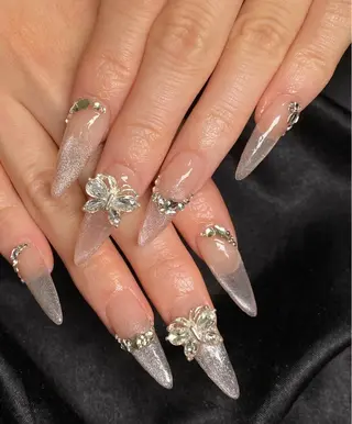 ロング nina beautyのネイルデザイン