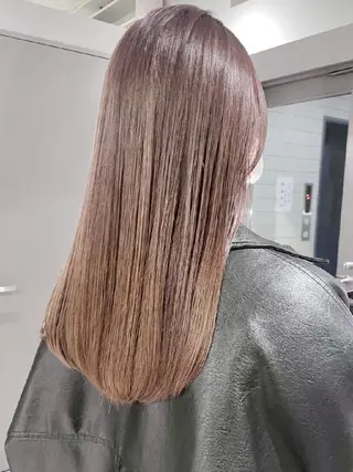 カラー コト ネのヘアスタイル