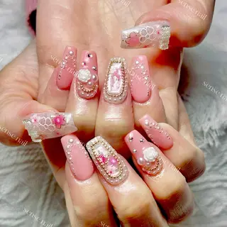 ネイル YUKI 💗 渋谷店のネイルデザイン