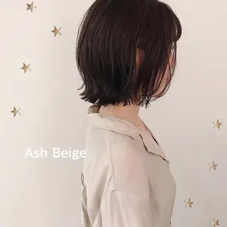 ミディアム カラー 市川 千夏のヘアスタイル