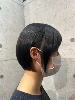 ショート 中村 彩夏のヘアスタイル