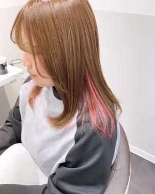 セミロング カラー Mina Akiyamaのヘアスタイル