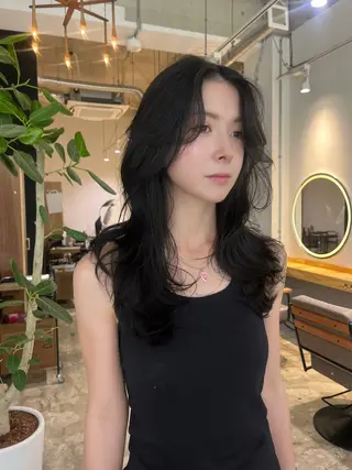 セミロング Fev AYAHAのヘアスタイル