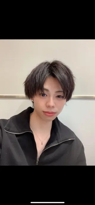 メンズ 韓国ヘア/レイヤー/ 顔まわり/りょーとのヘアスタイル