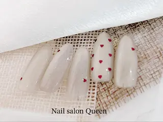 ネイル ネイルサロンクイーン 中野のネイルデザイン