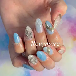ミディアム ネイル nail salon Revymoreのネイルデザイン