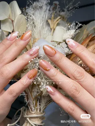 ネイル M🌷nail 長さだし専門店のネイルデザイン