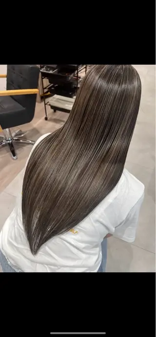 ロング 小田原NO1 美容師 飯田飛翔のヘアスタイル