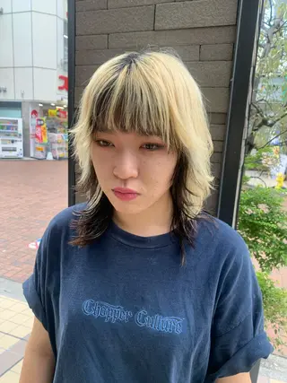 ショート 🧨ブリーチー×ボブ レイヤー💎じゅえるのヘアスタイル