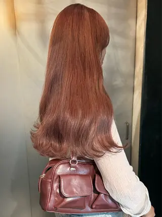 ロング カラー chlom所属・🌱大人ハイトーン RENのヘアスタイル