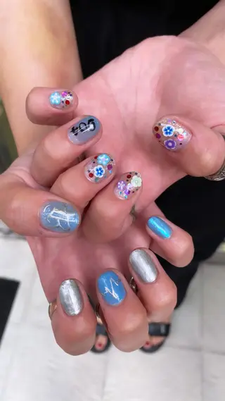 ネイル TSUNA 🌙 Lim 五反田のマツエク・マツパデザイン