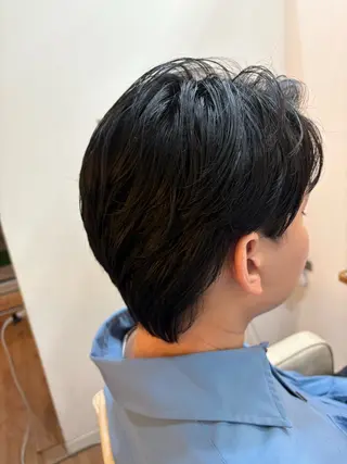 メンズ 鶴谷 麻衣のヘアスタイル